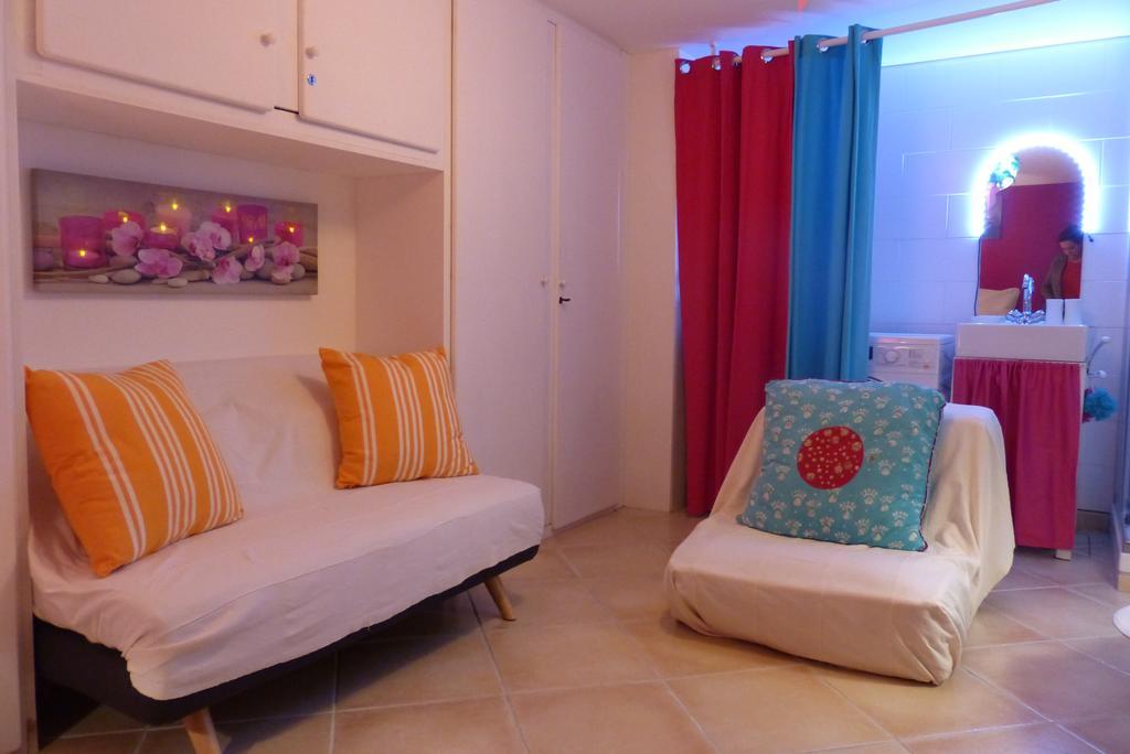 La Flore De Lys, Cottage Ideal Pour 2 Adultes Et 2 Enfants Saint-Jouin-Bruneval المظهر الخارجي الصورة